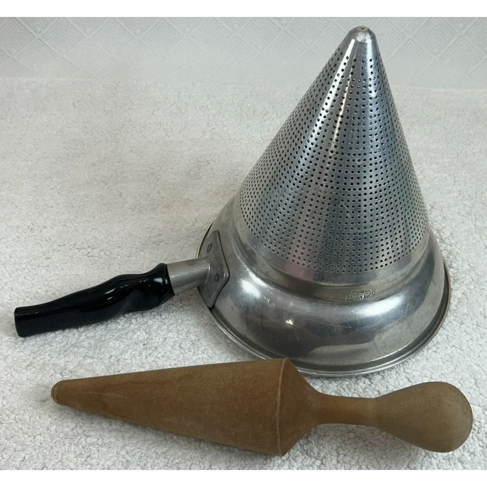 Vtg Wear-Ever 475 USA Aluminum Cone Sieve Strainer Colander & Wood Pestle EUC